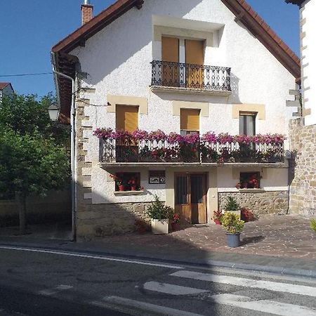Jaurrieta Casa Rural Lucuj מראה חיצוני תמונה